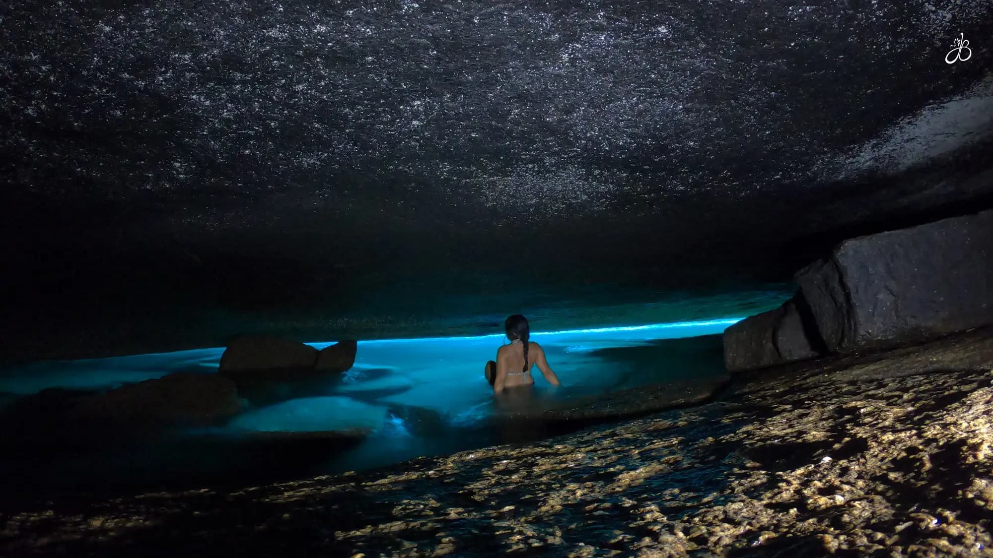 Acaia-Höhle